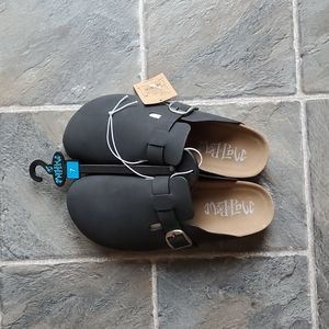 Mad Love Black sandals